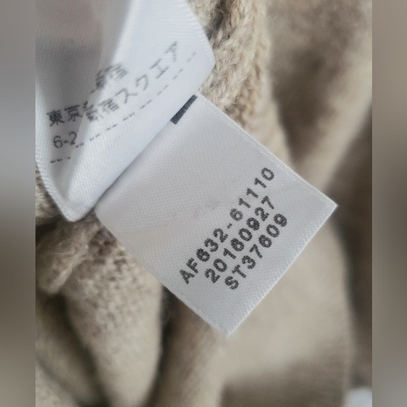 Pendleton 100% Shetland Wool Machine Washable Long Sleeve Sweater Size M Tan - Picture 4 of 6